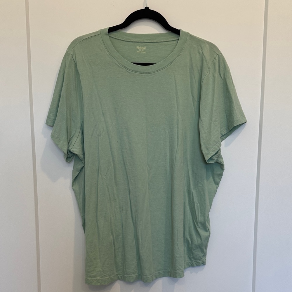 Madewell Sage Green Classic Short Sleeve Tee. 1X.